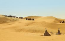 库布齐沙漠:位于鄂尔多斯市达拉特旗